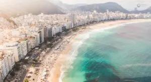 Imagem da orla da praia